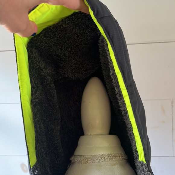 Zero X posur grey, black, lime green boys coat - Picture 5 of 6